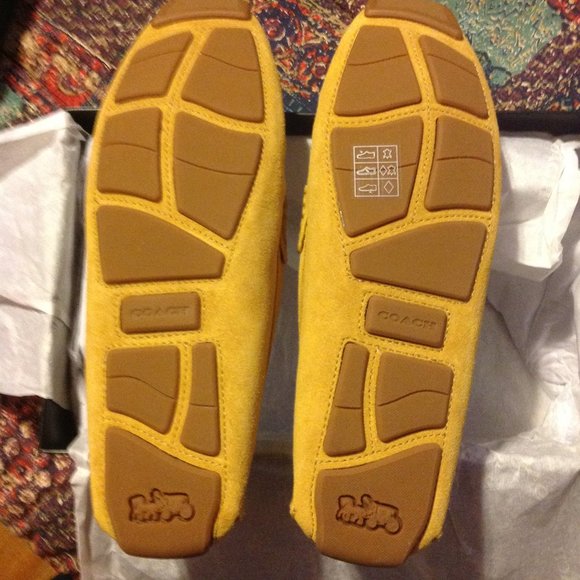 Coach Men's Signature Coin Flax(Light Yellow) Suede Drivers - 11D - New in Box - Picture 4 of 12